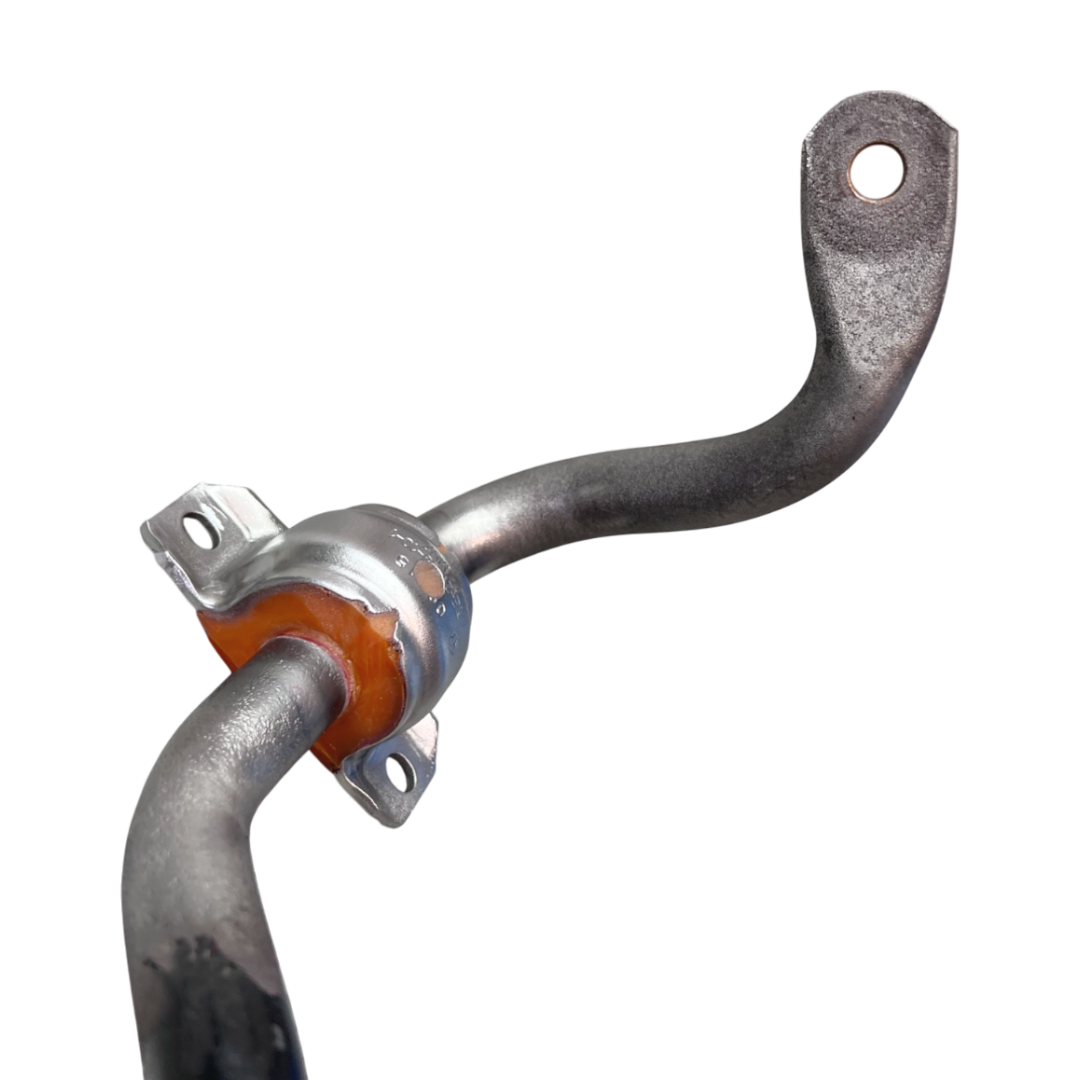 Задній стабілізатор Volkswagen Golf 2012-2020 2.0L втулки ВВАРЕНІ в стабілізатор