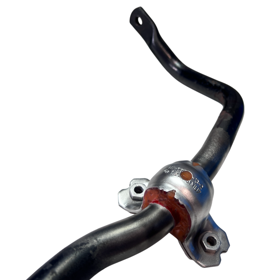 Передній стабілізатор Volkswagen Arteon 2017- 1,4L втулки ВВАРЕНІ в стабілізатор