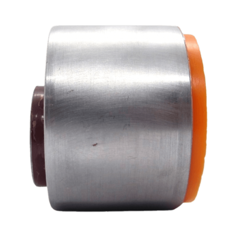 Поліуретановий сайлентблок переднього важеля передній зі зміщенням Nissan Patrol 1997-2013